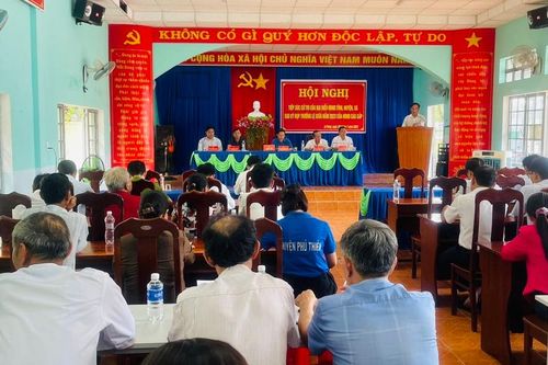 Đại biểu Hội đồng nhân dân 3 cấp tiếp xúc cử tri huyện Phú Thiện