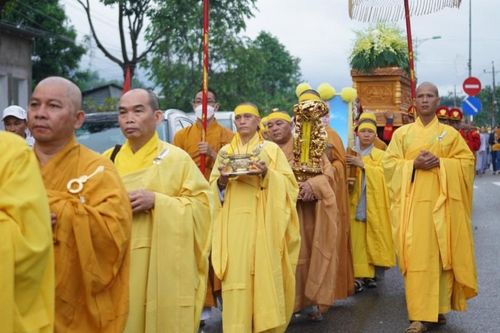 Bình Thuận: Truy niệm và phụng tống kim quan Trưởng lão Hòa thượng Thích Giác Minh trà-tỳ