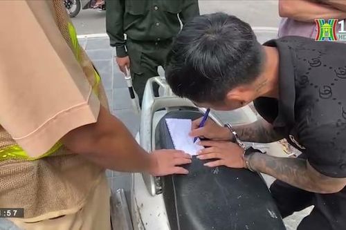 Phát hiện đối tượng xăm trổ tàng trữ ma túy