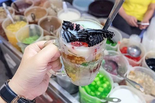 Đồ uống vỉa hè: Siêu rẻ, siêu nguy hiểm