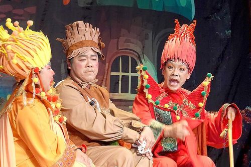 Ve Ve Chành Chành và bài học nhân văn