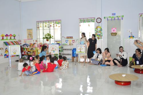 Tăng tuyển dụng, đảm bảo nguồn lực giáo viên mầm non đáp ứng yêu cầu