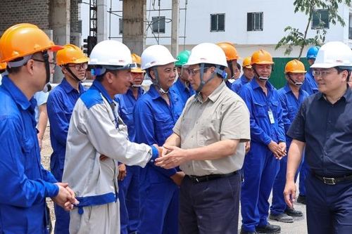 Thủ tướng Phạm Minh Chính thăm, làm việc với công ty Samsung và dự án nhà ở xã hội tại Bắc Ninh