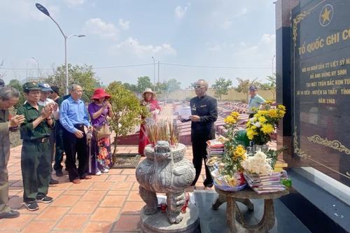 Những mảnh ký ức