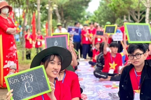 Tuổi trẻ tiếp nối hành trình di sản
