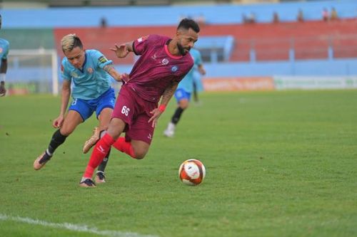 Thắng TP. Hồ Chí Minh, Khánh Hòa FC trụ hạng sớm 2 vòng đấu