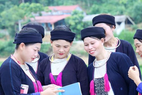 Dự án 8 tại thôn Khe Tắm, thị trấn Phố Lu: Khi phụ nữ tỏa sáng…
