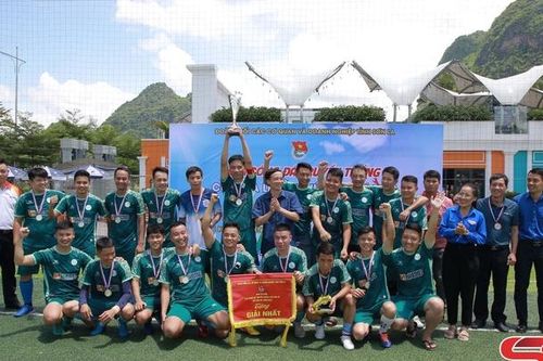 Giải bóng đá truyền thống Cúp Pha lê lần thứ XII