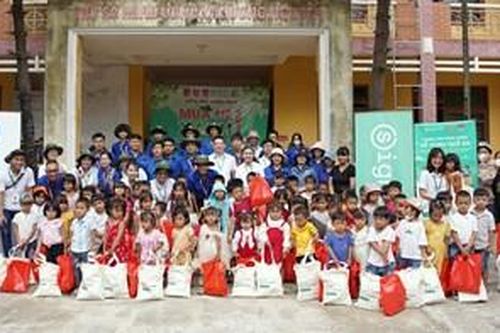 Nhiều hoạt động của tuổi trẻ các đơn vị hướng về cộng đồng