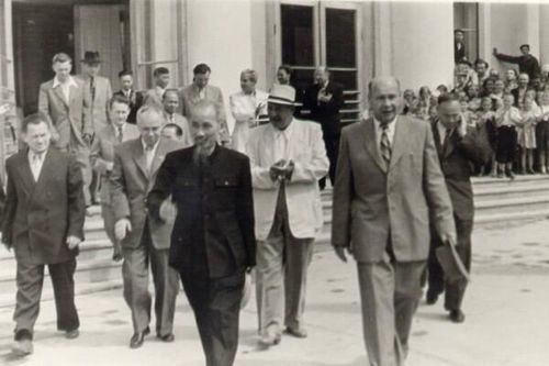 Chủ tịch Hồ Chí Minh - Người đặt nền móng đầu tiên cho điện hạt nhân Việt Nam