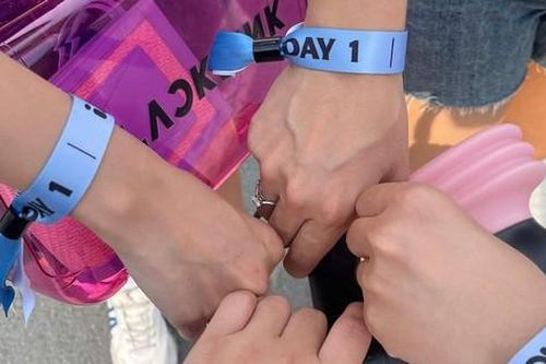 BlackPink gây bão tại sân Mỹ Đình, vé đêm thứ 2 có xu hướng tăng trở lại