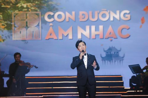 Ca sĩ Quang Hào 'kể chuyện' hành trình 20 năm ca hát
