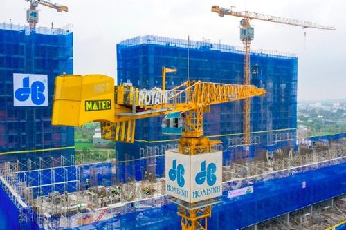 Vì sao lợi nhuận của Tập đoàn xây dựng Hòa Bình tăng đột biến?