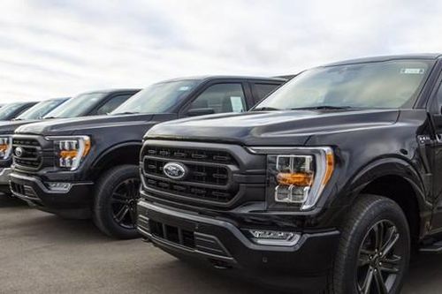 Ford triệu hồi gần một triệu xe bán tải vì lỗi phanh