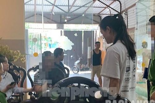 Người đàn ông chết lõa thể trong khách sạn sau khi qua đêm với bạn gái