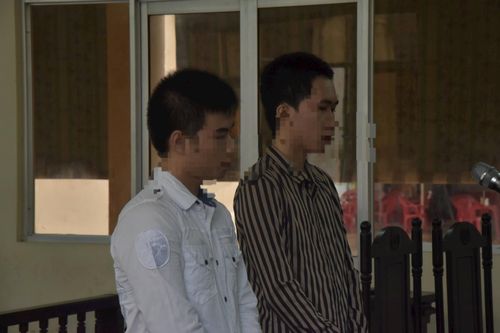 Chém người vì ghen tuông, hai bị cáo lĩnh 21 năm tù