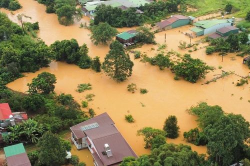 Mưa lớn kéo dài, Bình Thuận, Đắk Nông ngập nặng