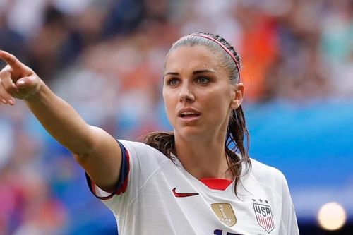 Top 10 nữ cầu thủ xinh đẹp nhất World Cup 2023