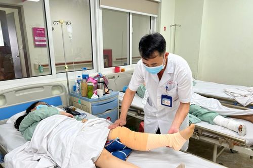 Phẫu thuật nội soi thành công ca bệnh viêm khớp gối hiếm gặp