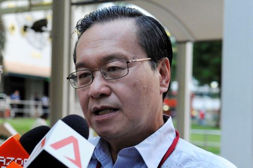 Bầu cử Tổng thống Singapore: Ứng cử viên thứ tư lộ diện