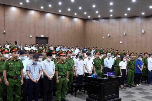 Phiên tòa 'chuyến bay giải cứu': Phân hóa bị cáo theo mức độ phạm tội