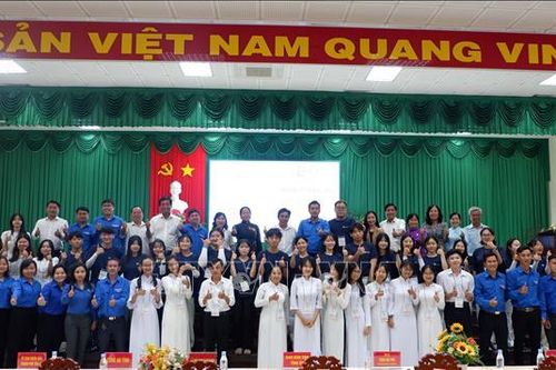 Giao lưu văn hóa giữa thanh niên hai tỉnh Long An và Chungcheongnam (Hàn Quốc)