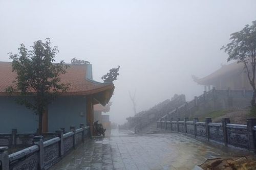 Đền Quan Hoàng Bảy 'mọc' trên dãy Hoàng Liên Sơn: Ý kiến của người dân sở tại và nhà nghiên cứu