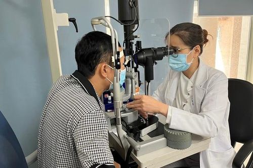 Nguy cơ mất thị lực vĩnh viễn nếu bỏ qua 'thời điểm vàng' điều trị mắt