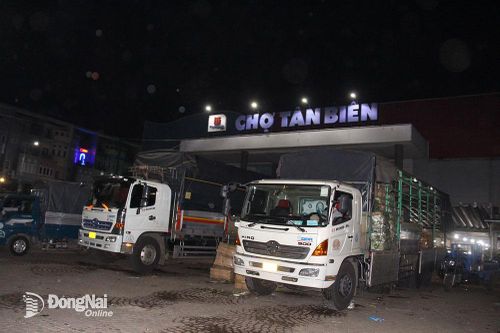 Lượng rau từ Lâm Đồng về các chợ đầu mối Đồng Nai ổn định