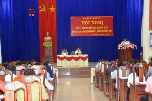Chư Pưh: 11/14 chỉ tiêu nhiệm kỳ 2020-2025 có khả năng đạt và vượt