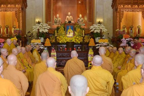 GHPGVN tưởng niệm Đại lão Hòa thượng Thích Thiện Hào tại Việt Nam Quốc Tự