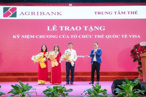 Dấu ấn công nghệ mở lối tiên phong