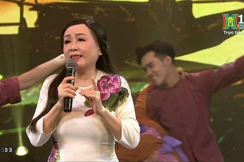 NSND Thu Hiền: 'Tôi luôn mong về với Hà Nội'
