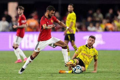 Kết quả bóng đá: Phòng ngự hớ hênh, Man Utd thua Dortmund