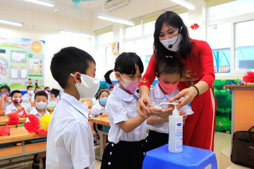 Ưu tiên tuyển dụng giáo viên mầm non và tiểu học