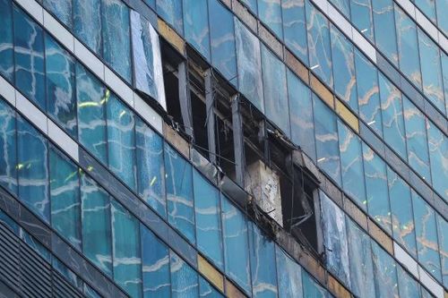 Máy bay không người lái đâm vào tòa nhà cao tầng ở Moscow