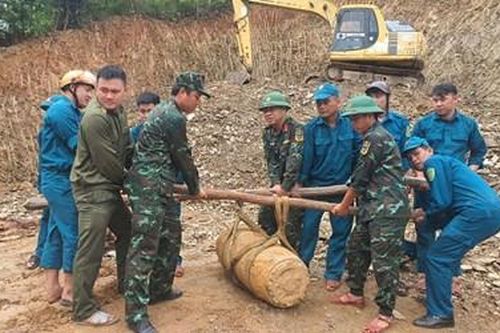 Hủy nổ thành công quả bom nặng 340kg còn nguyên kíp nổ