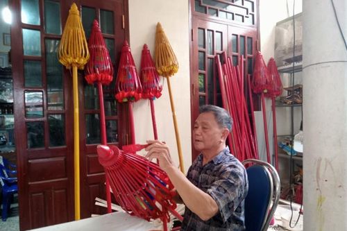 Người gìn giữ nghề làm lọng cung đình Huế