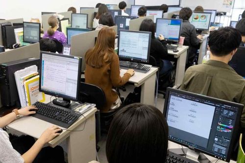 Đầu tư nhân lực kỹ thuật số
