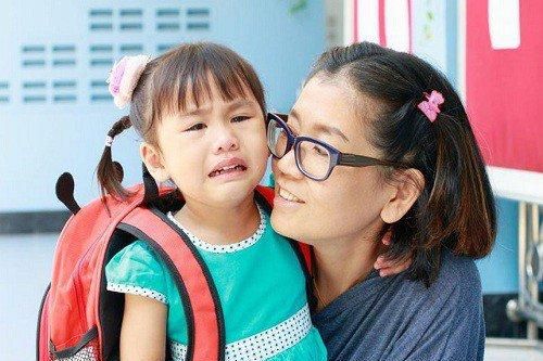Nguy cơ khủng hoảng tâm lý khi trẻ sợ đến trường