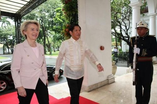 Chủ tịch Ủy ban châu Âu thúc đẩy giải quyết tranh chấp ở Biển Đông một cách hòa bình, tuân thủ luật pháp quốc tế