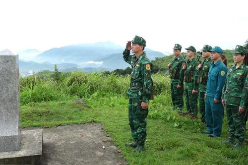 Giúp nhân dân biên giới nâng cao nhận thức, ý thức chấp hành pháp luật