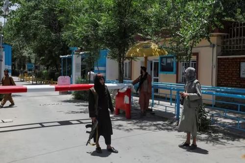Taliban kêu gọi trả lại tiền trong cuộc gặp với đặc phái viên Mỹ