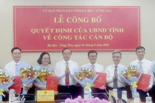 Bà Rịa-Vũng Tàu trao quyết định bổ nhiệm 6 phó giám đốc các sở, ngành