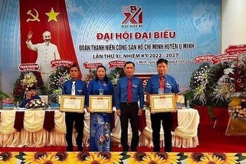 Bí thư xã Đoàn gương mẫu, nhiệt huyết, trách nhiệm