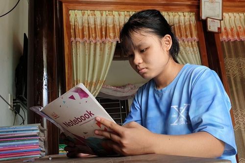 Nhiều trường cấp học bổng để thủ khoa Quảng Bình không phải xuất khẩu lao động
