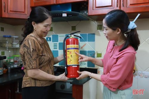'Nhà tôi có bình chữa cháy'