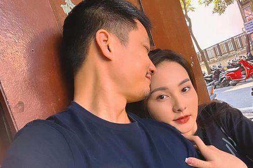 Bảo Thanh tiết lộ được ông xã 'cưng như trứng mỏng' khiến hội chị em ghen tỵ