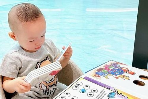 Bảo Thy tự hào vì con trai đi học ngoan, chia sẻ về độ tuổi cho bé đến lớp mẫu giáo