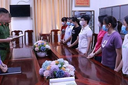 Nghệ An: Khởi tố Phó Giám đốc Bệnh viện và 6 nhân viên y tế trục lợi bảo hiểm